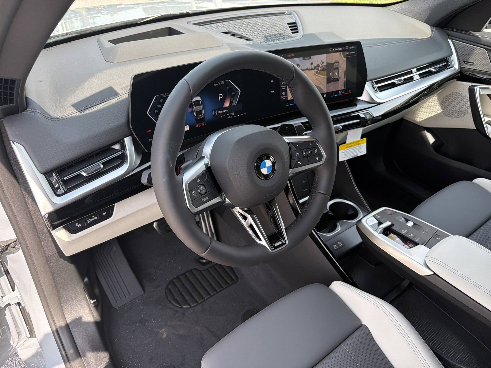 New 2026 BMW X2 xDrive28i w/ Technology Package AWD/4WD image 21
