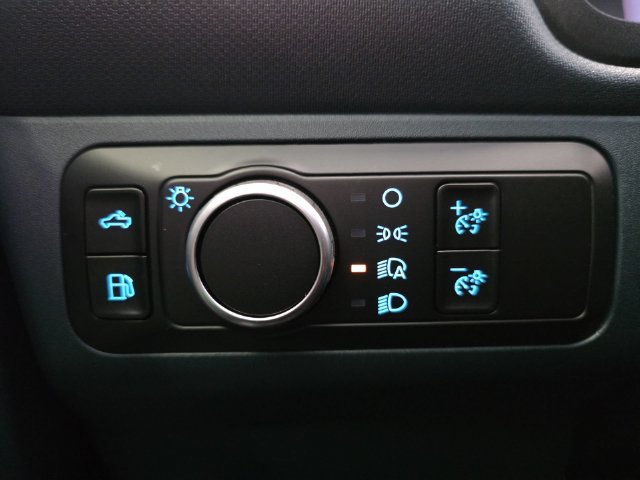 New 2026 Ford Maverick XLT w/ XLT Luxury Package FWD image 25