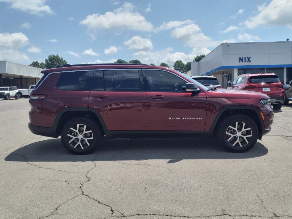 Used 2024 Jeep Grand Cherokee L Limited w/ Trailer Tow Package image 22