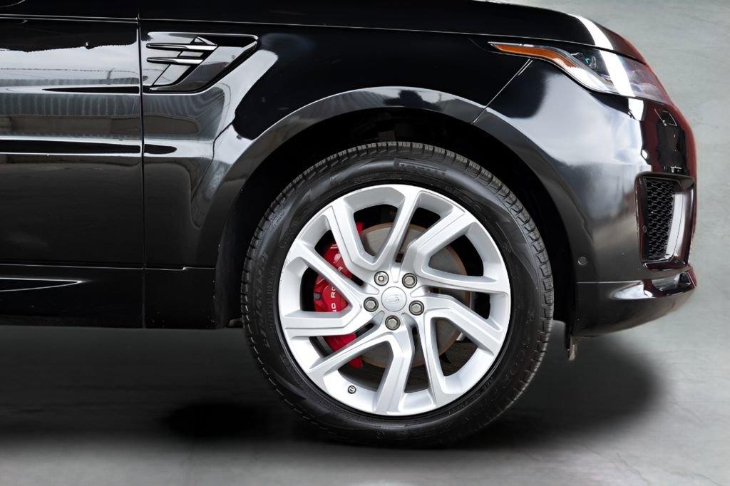 Used 2020 Land Rover Range Rover Sport HSE Dynamic image 10
