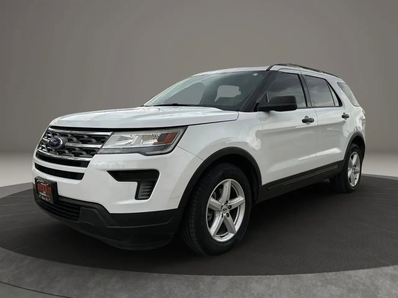 Used 2019 Ford Explorer FWD image 1
