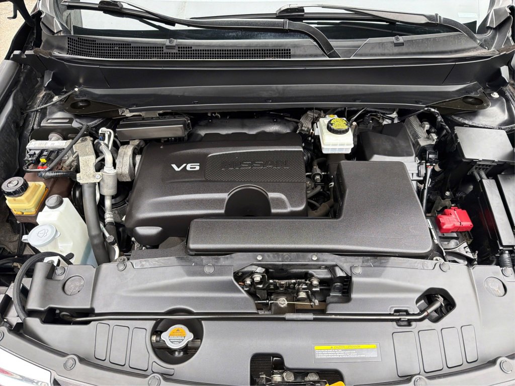 Used 2020 Nissan Pathfinder S AWD/4WD image 14