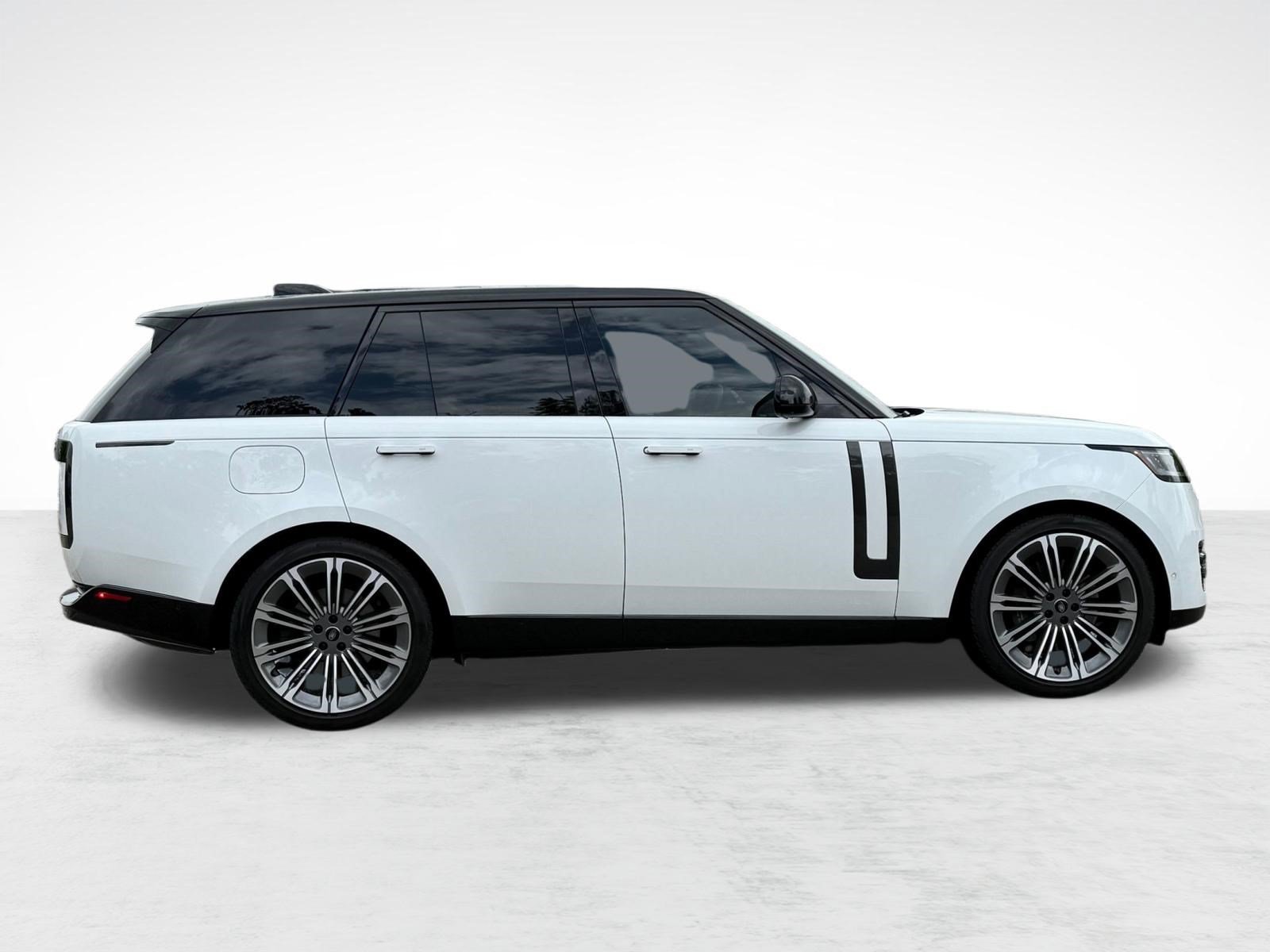 Certified 2024 Land Rover Range Rover SE AWD/4WD image 8