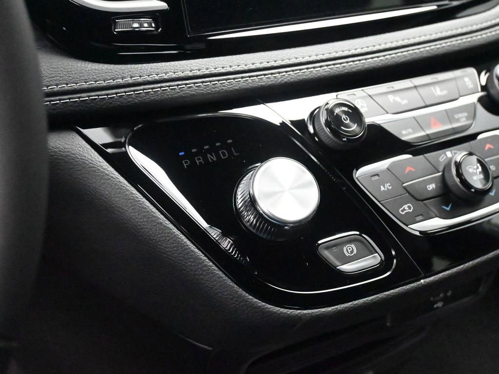 New 2026 Chrysler Pacifica Select image 17