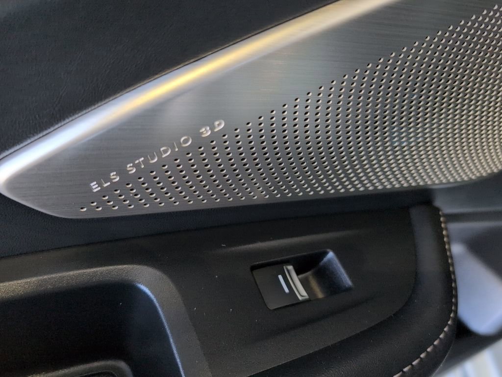 Certified 2025 Acura RDX SH-AWD w/ Advance Package image 32