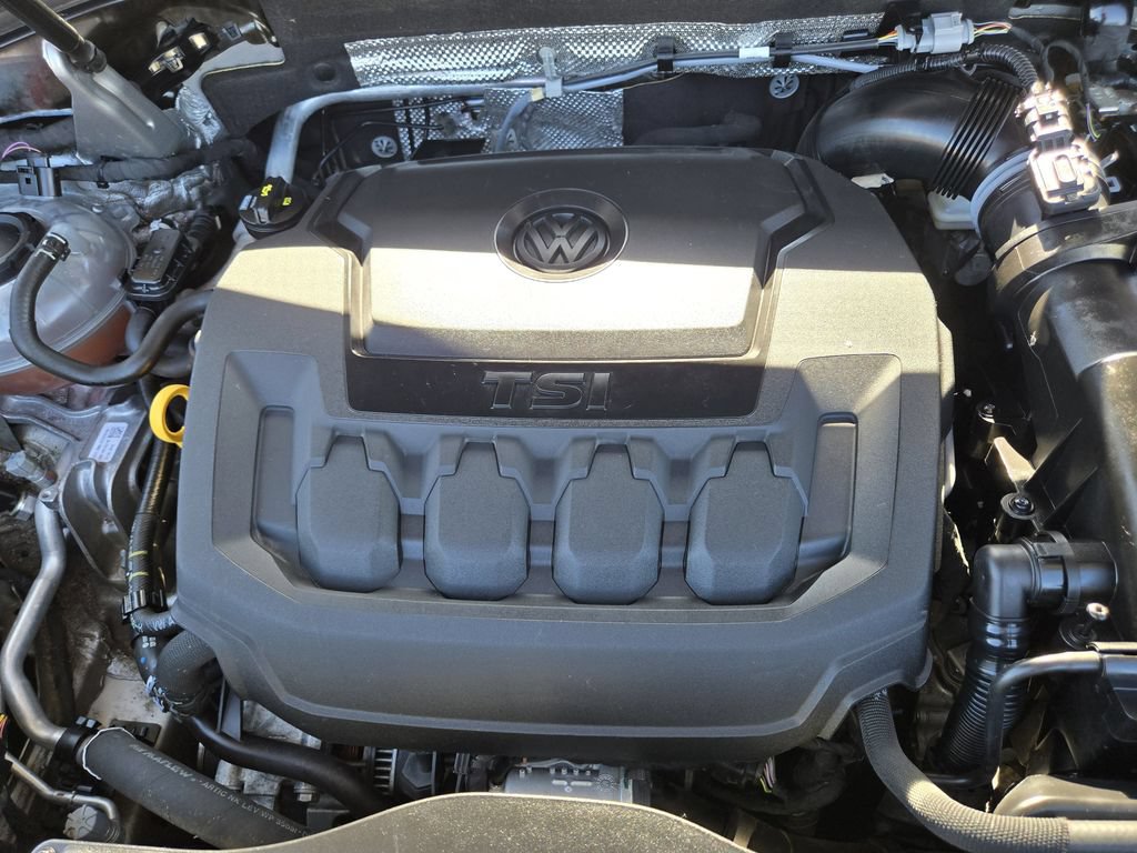 Used 2019 Volkswagen Tiguan SEL Premium w/ 3rd Row Seat Package AWD/4WD image 32