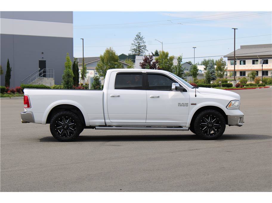 Used 2015 RAM 1500 Laramie w/ Convenience Group image 3