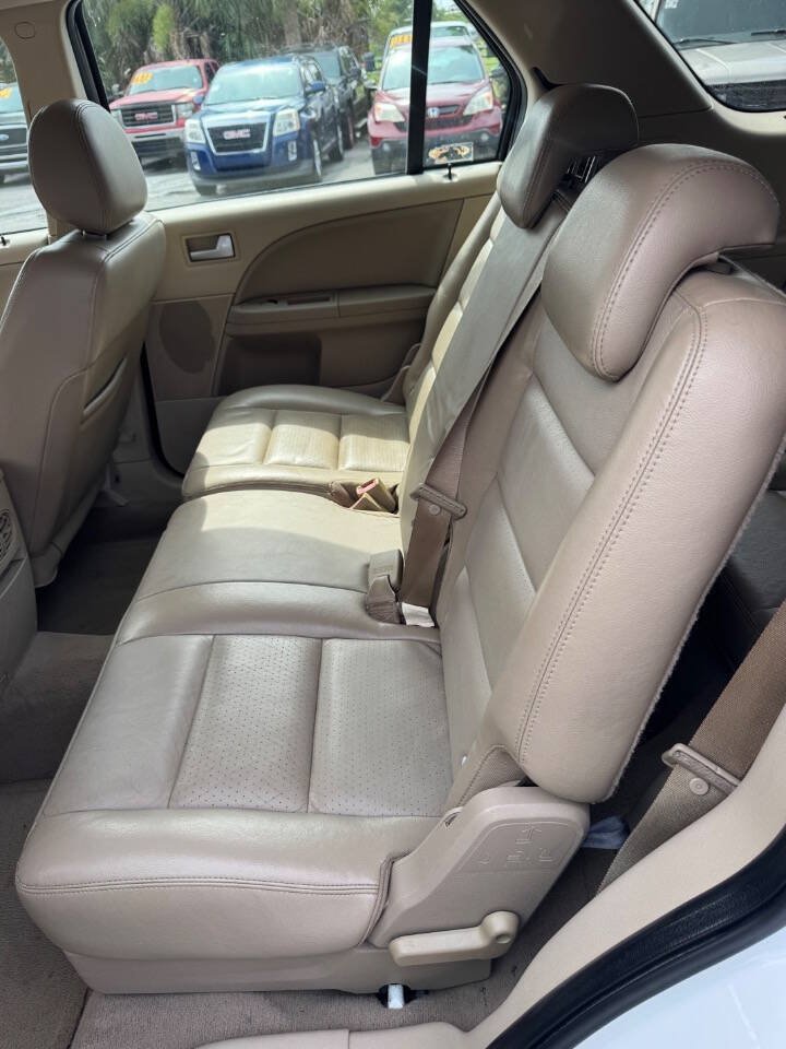 Used 2005 Ford Freestyle SEL AWD/4WD image 15