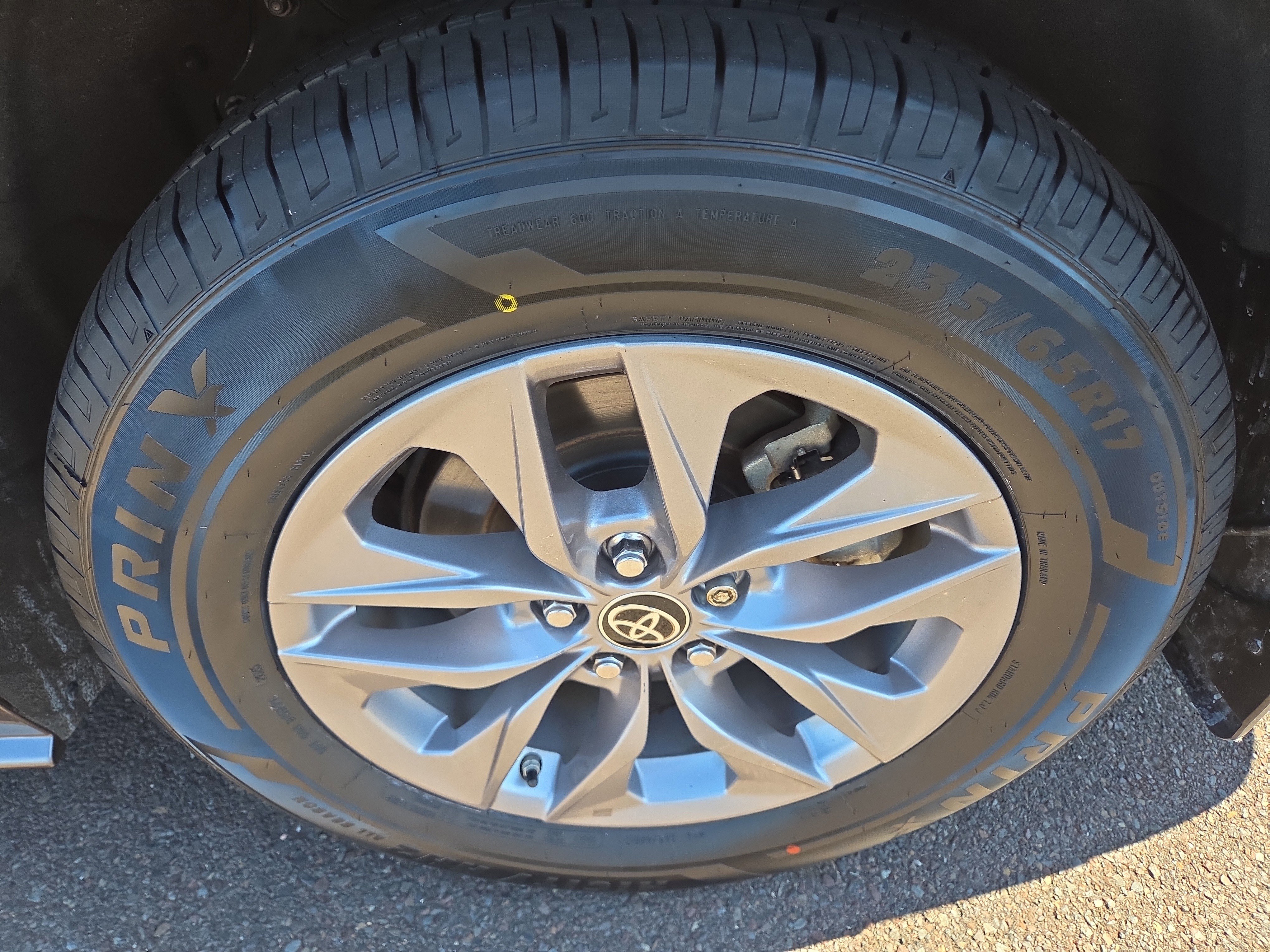 Certified 2021 Toyota Sienna LE image 11