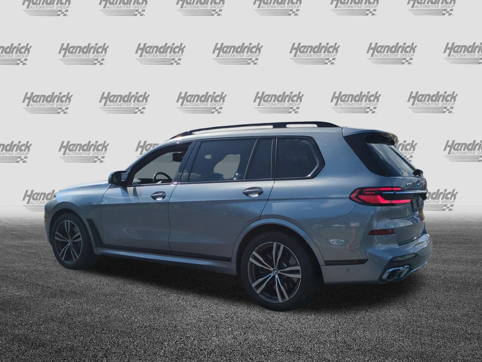 Certified 2024 BMW X7 M60i w/ Executive Package AWD/4WD image 8