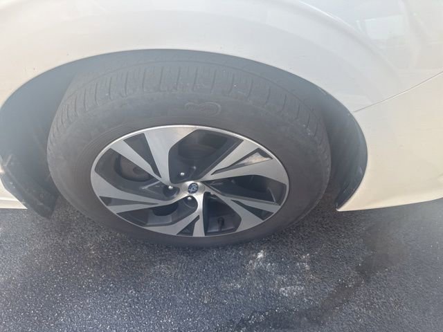 Used 2020 Subaru Legacy Premium w/ Popular Package #1 AWD/4WD image 3