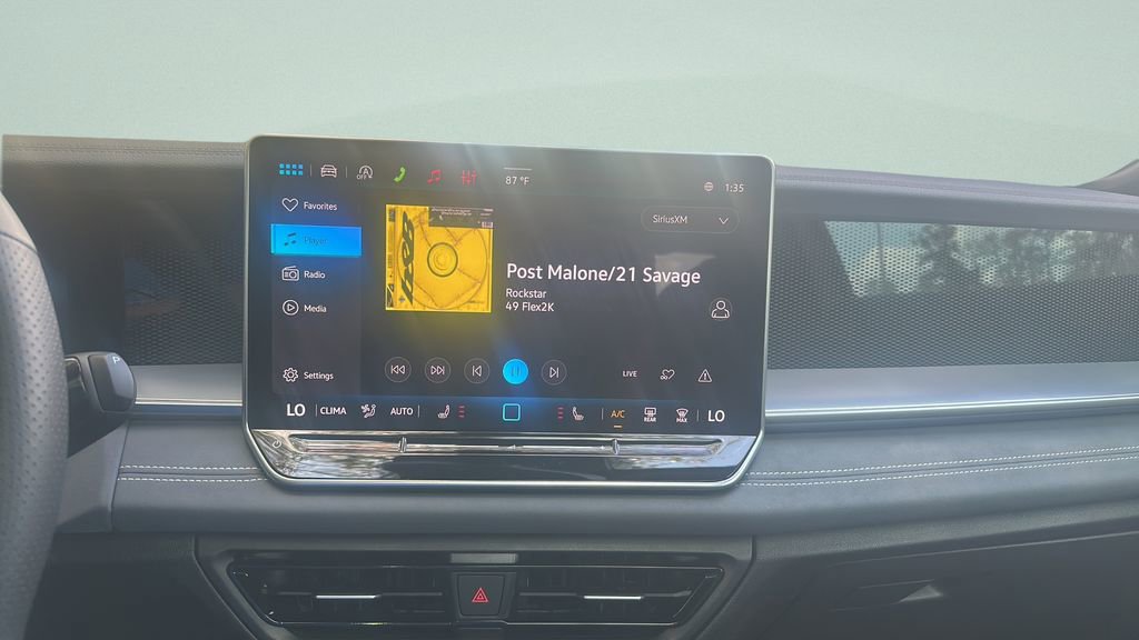 New 2026 Volkswagen Tiguan SE R-Line image 14