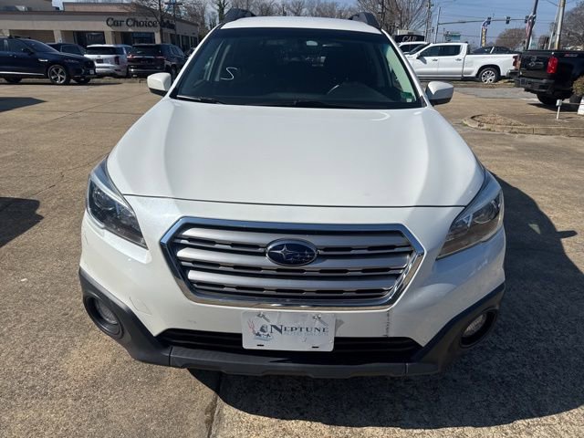 Used 2017 Subaru Outback 2.5i Premium w/ Popular Package #1 AWD/4WD image 2