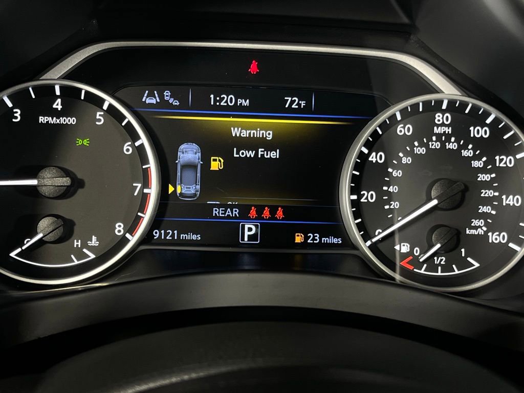 Used 2024 Nissan Murano SV image 18