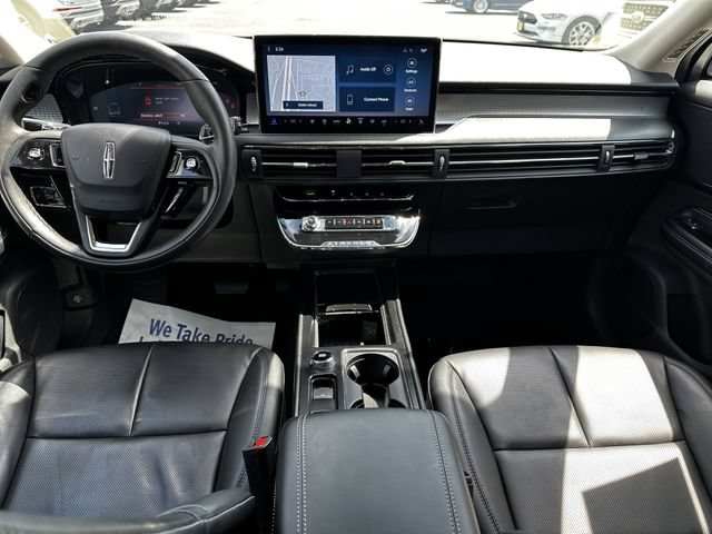 Certified 2023 Lincoln Corsair AWD w/ Equipment Group 101A image 15