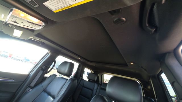 Used 2022 Jeep Grand Cherokee Limited w/ Tech Group image 15