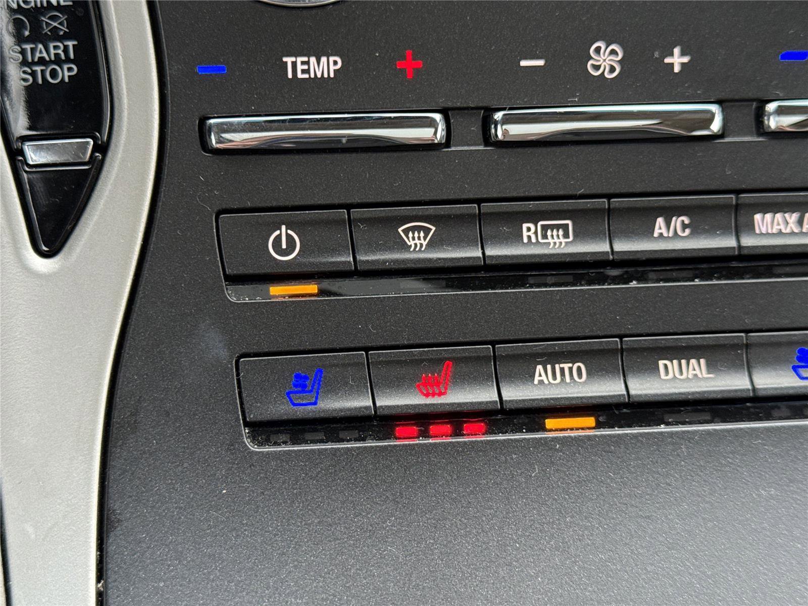 Used 2020 Lincoln Nautilus Reserve w/ Equipment Group 201A image 25