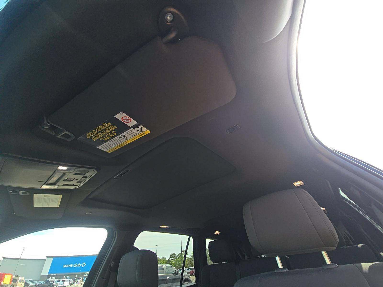 Used 2025 Toyota Sequoia SR5 AWD/4WD image 20