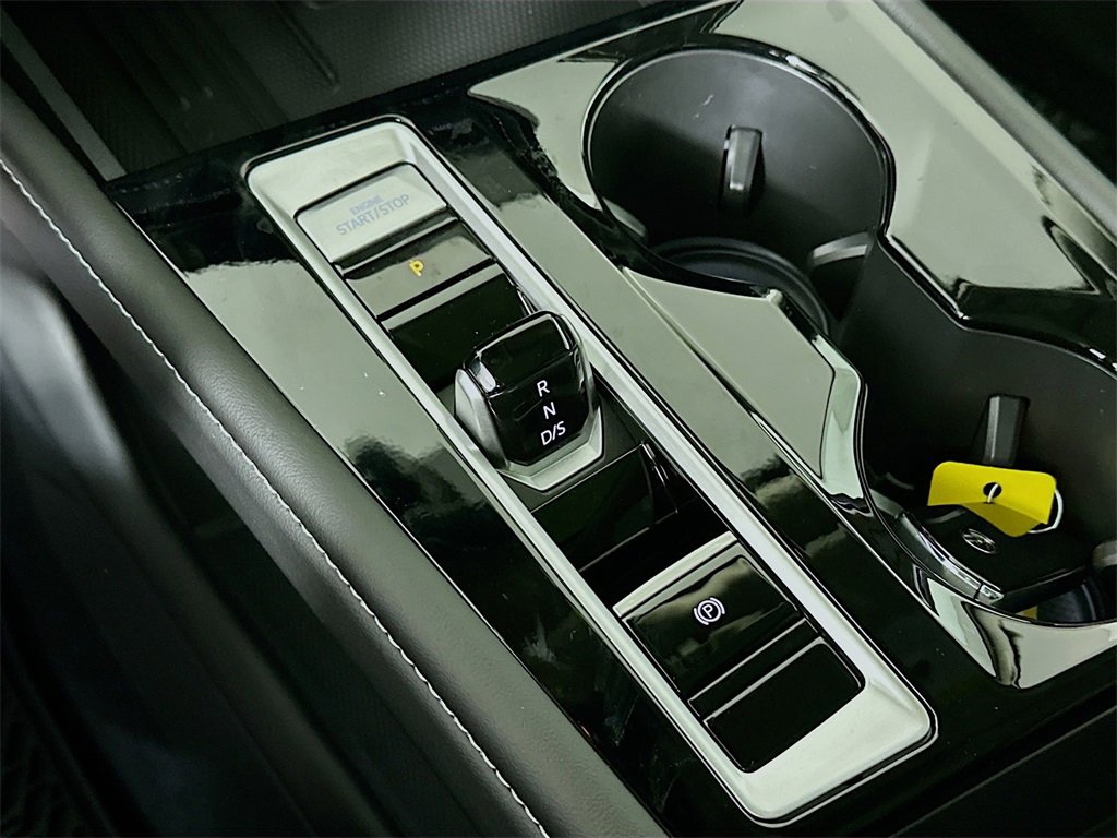 New 2026 Volkswagen Atlas SEL Premium R-Line image 22