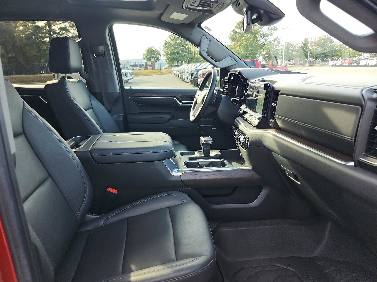 Certified 2023 GMC Sierra 1500 SLT w/ SLT Premium Plus Package image 10