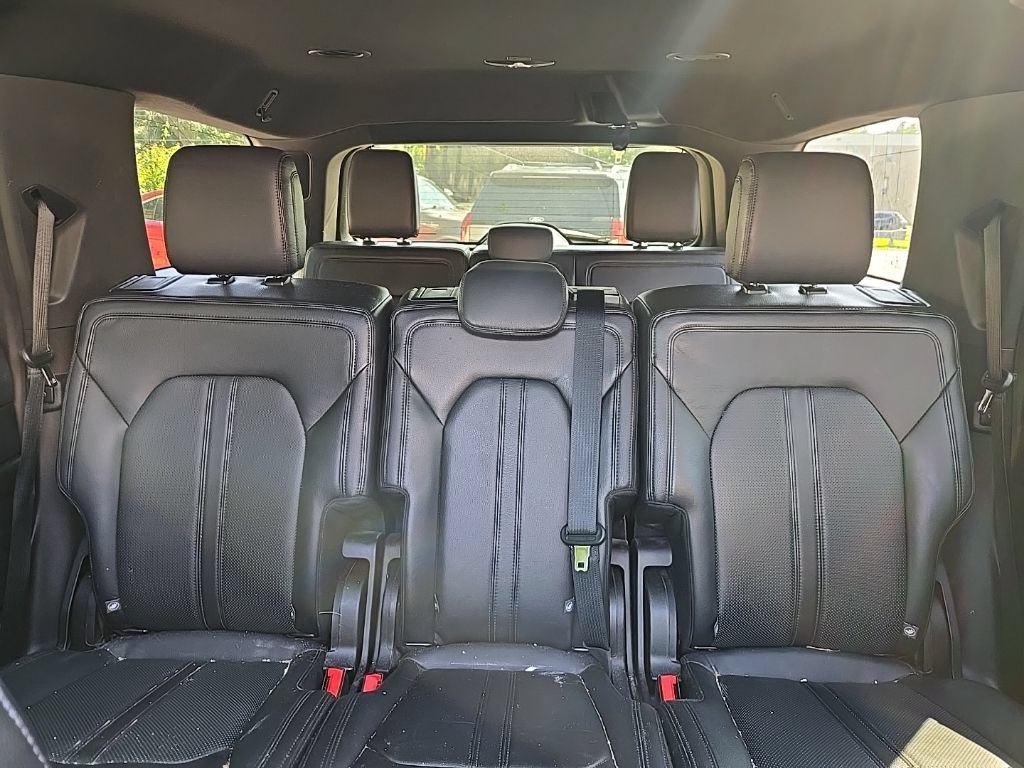 Certified 2019 Ford Expedition Limited w/ Driver Assistance Package AWD/4WD image 14