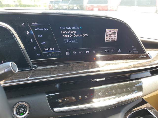 Certified 2023 Cadillac Escalade Premium Luxury w/ LPO, Radiant Package AWD/4WD image 62