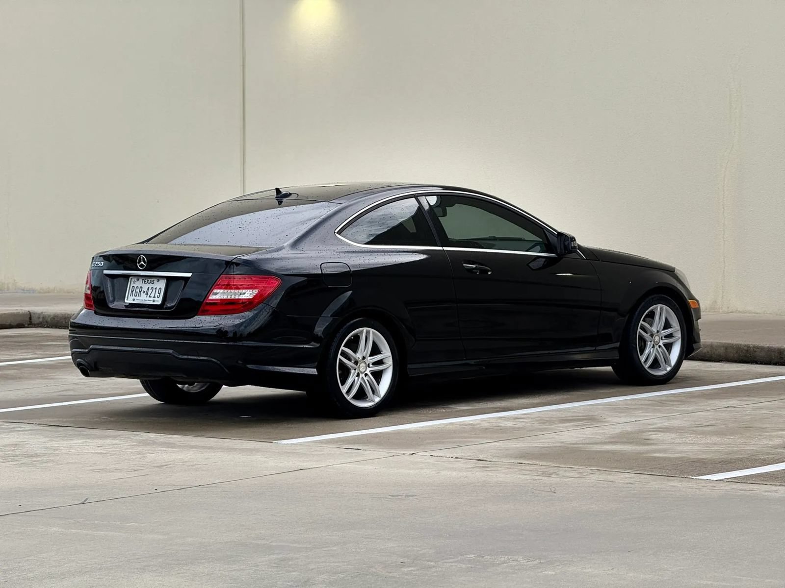 Used 2015 Mercedes-Benz C 250 Coupe image 7
