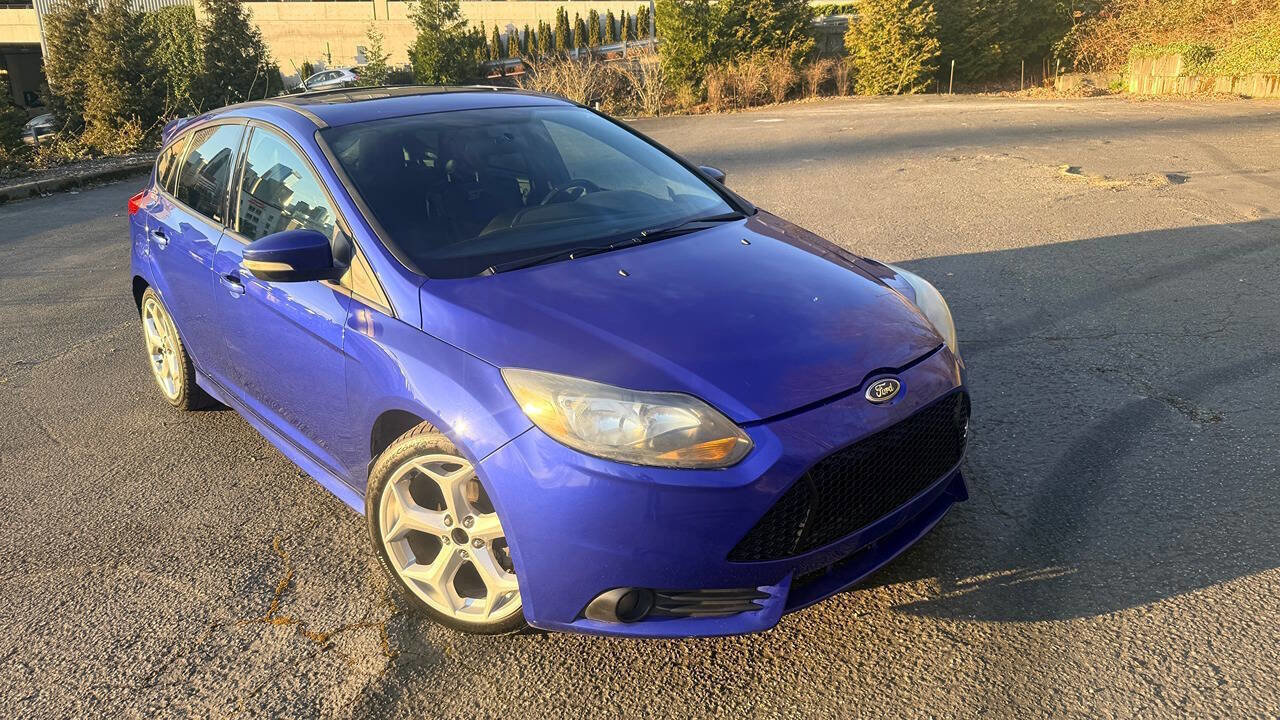 Used 2013 Ford Focus ST image 2