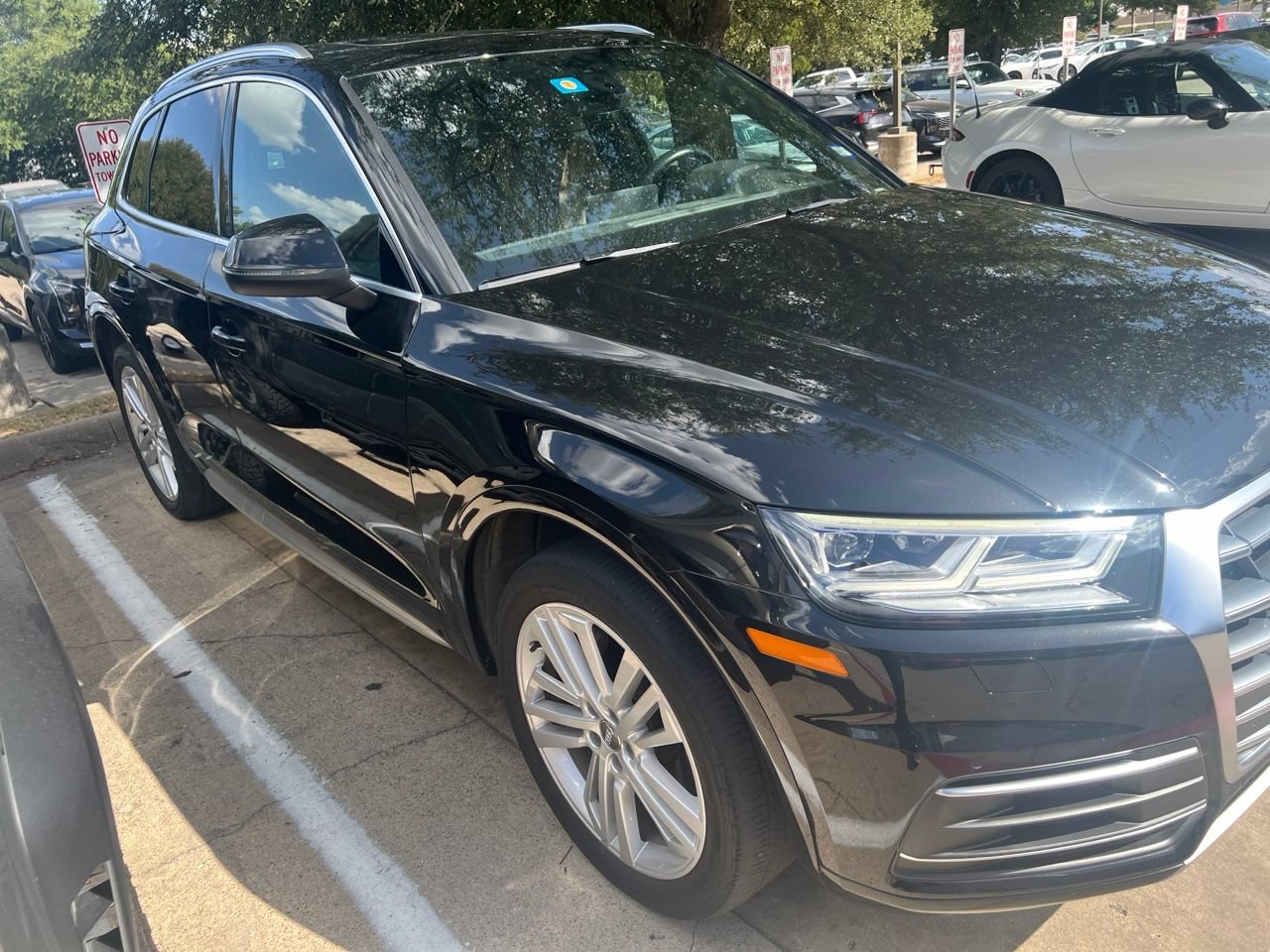 Used 2020 Audi Q5 2.0T Premium Plus w/ Premium Plus Package AWD/4WD image 6