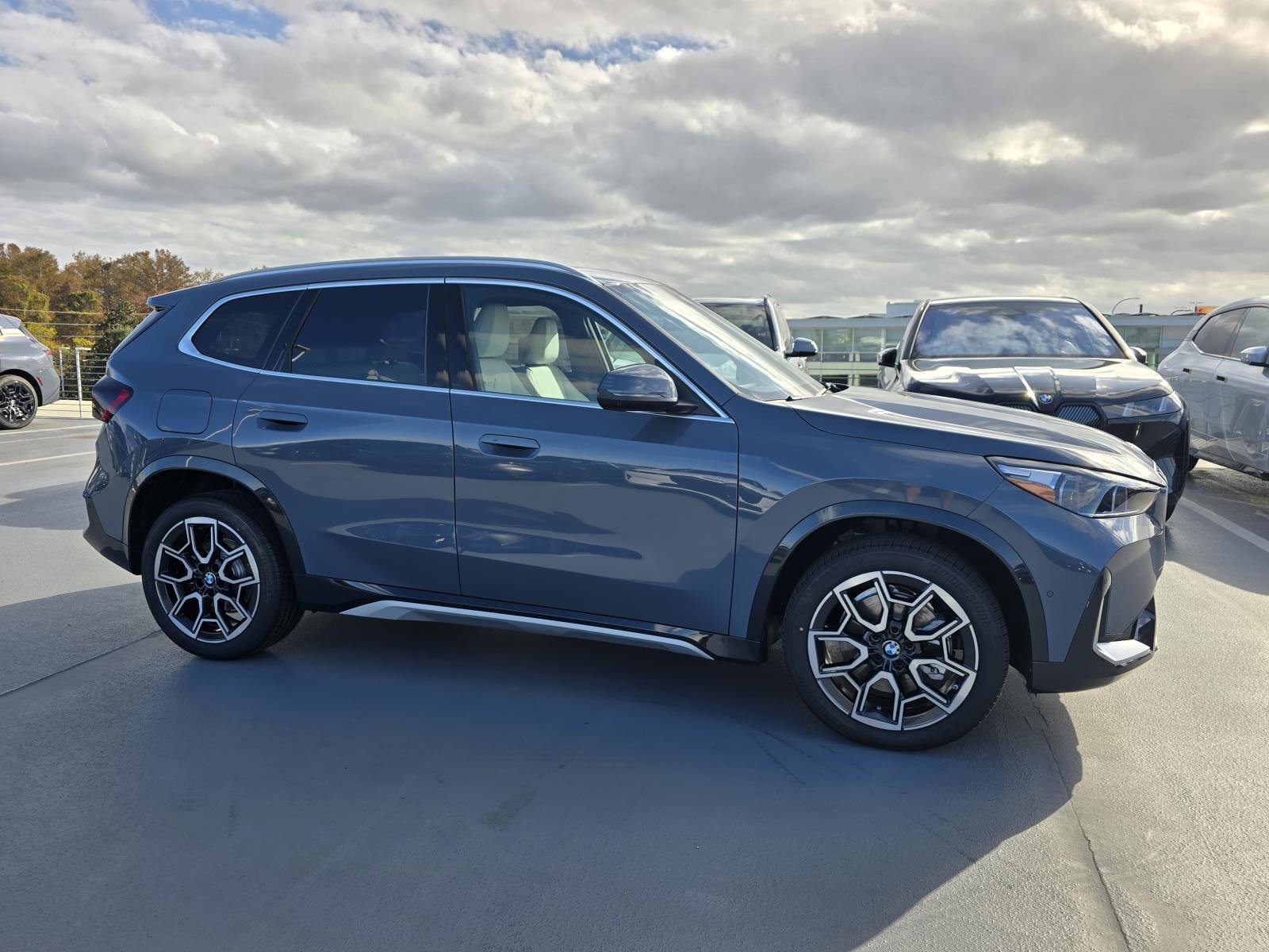 New 2026 BMW X1 xDrive28i w/ Technology Package image 9