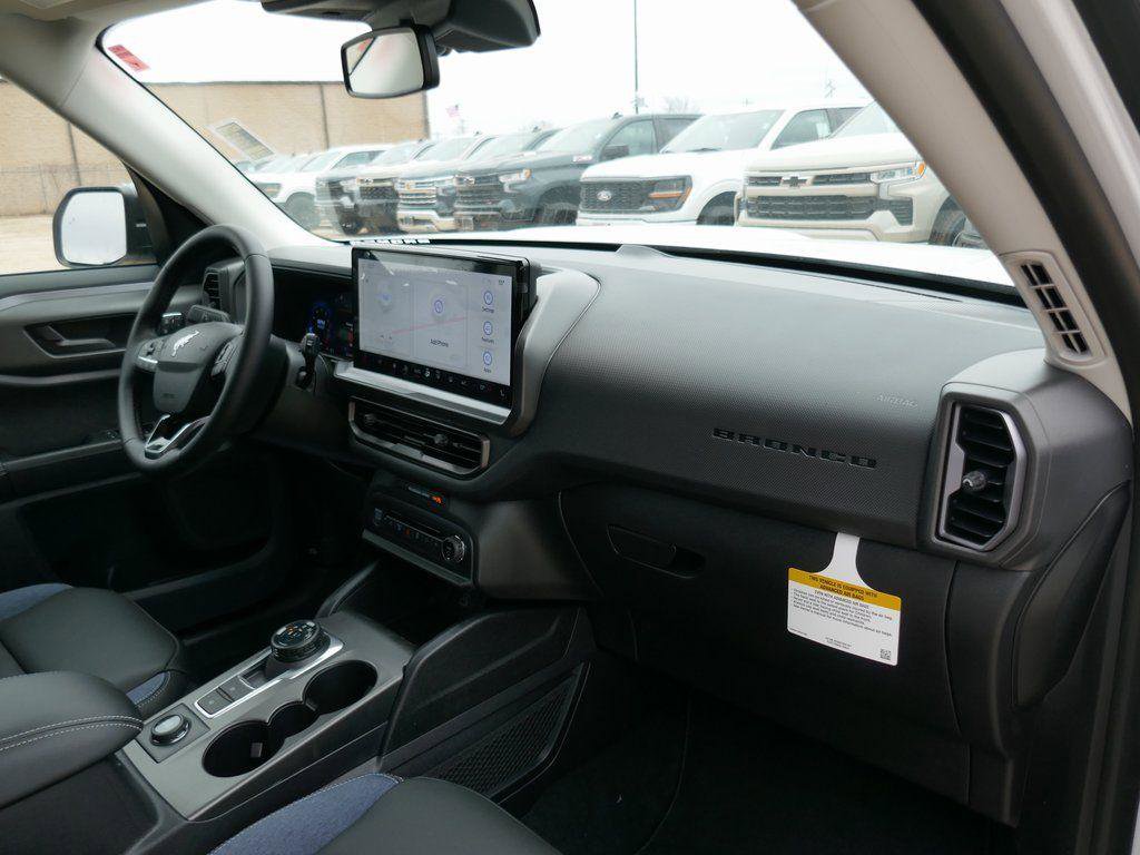 New 2025 Ford Bronco Sport Outer Banks image 11