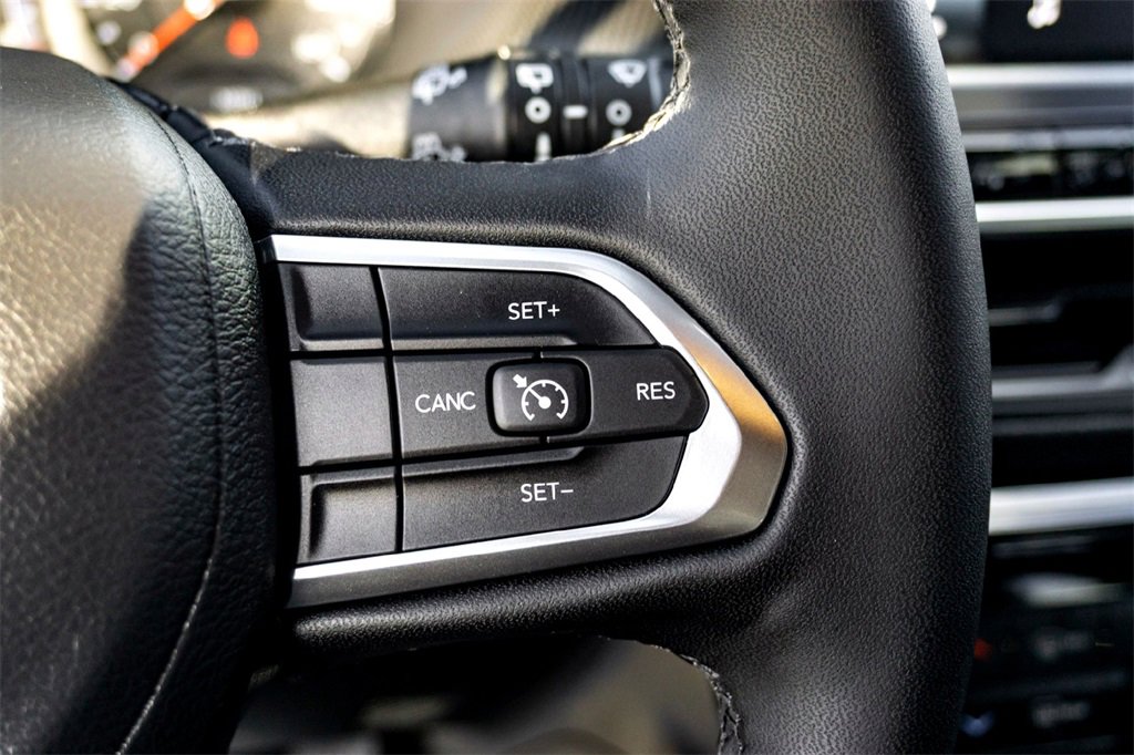 New 2025 Jeep Compass Latitude w/ Altitude Special Edition image 20