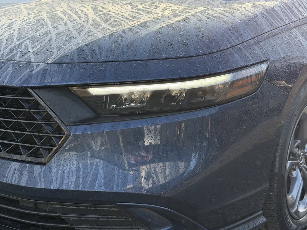 Used 2024 Honda Accord EX image 10