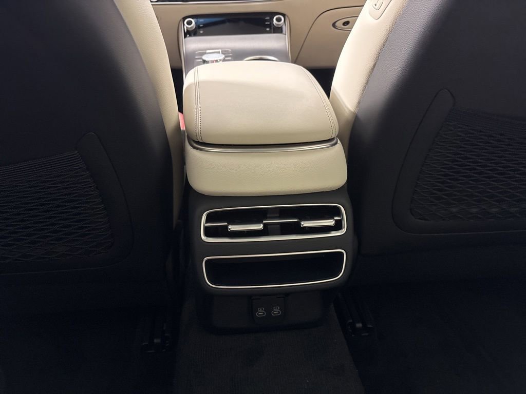 New 2026 Genesis GV70 2.5T Select AWD/4WD image 29