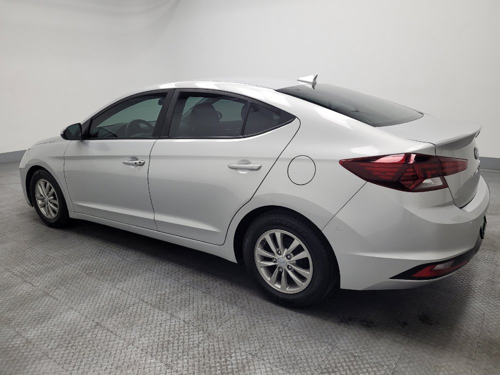Used 2019 Hyundai Elantra ECO w/ Cargo Package FWD image 3