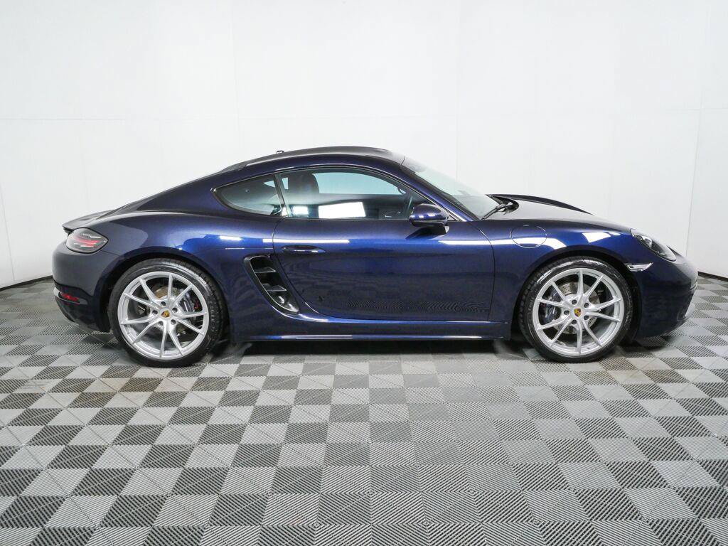 Certified 2019 Porsche 718 Cayman RWD image 23