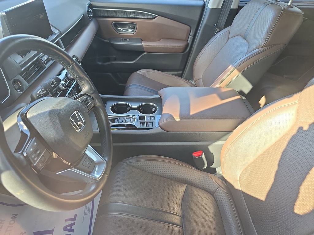 Used 2023 Honda Pilot Elite image 11