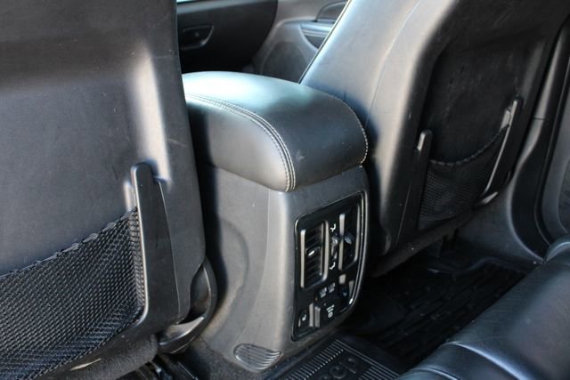 Used 2015 Jeep Grand Cherokee Overland AWD/4WD image 22