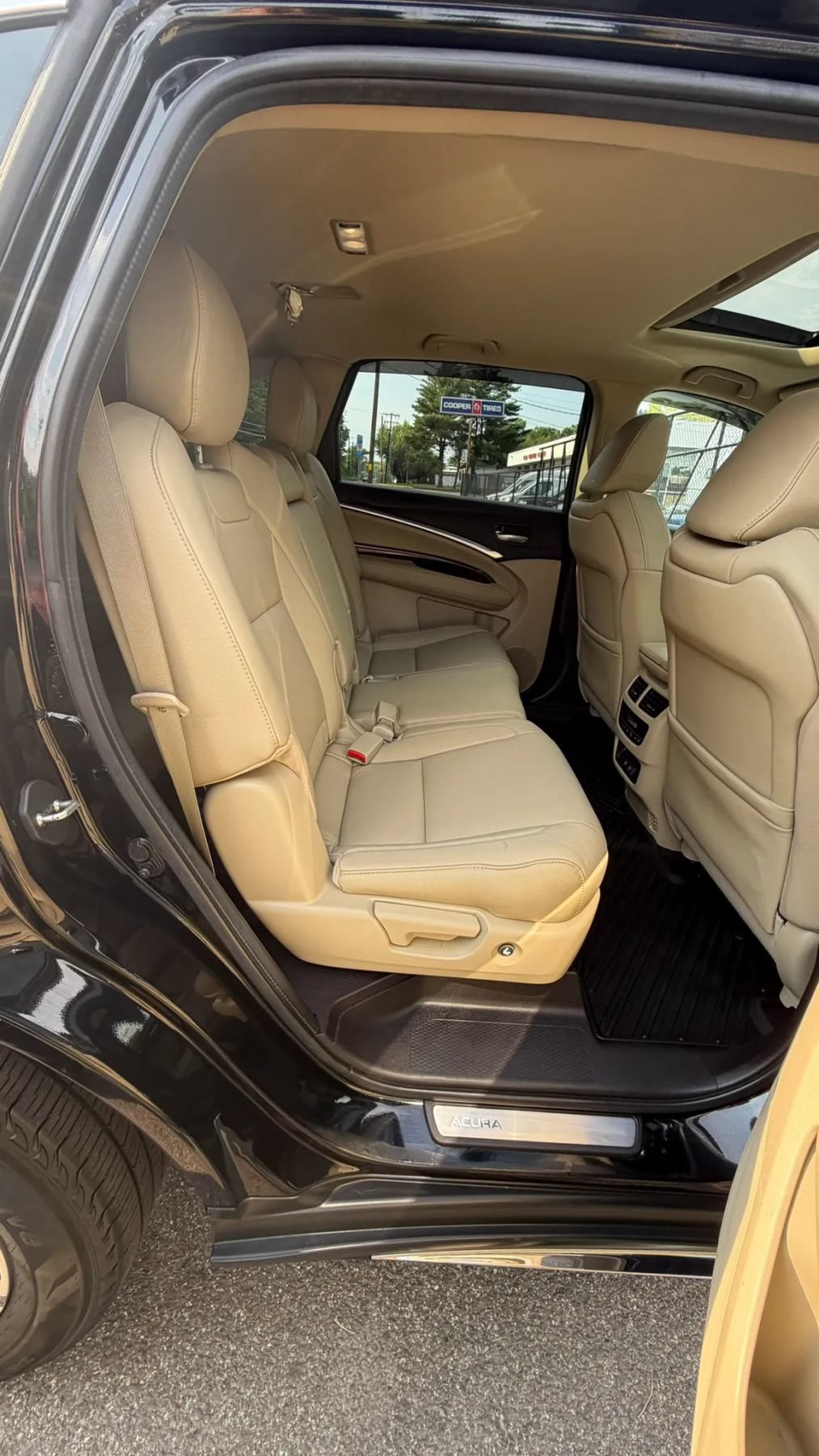 Used 2019 Acura MDX SH-AWD image 17