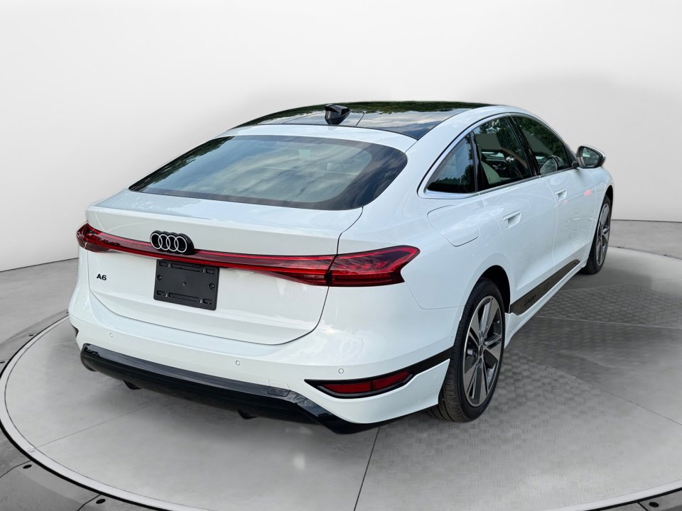 New 2025 Audi A6 e-tron Premium Plus image 7