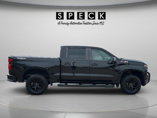 Used 2020 Chevrolet Silverado 1500 LT Trail Boss w/ Midnight Edition AWD/4WD image 6