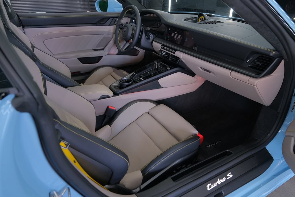 Used 2026 Porsche 911 Turbo S AWD/4WD image 21