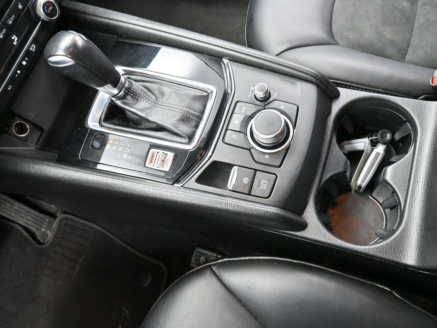 Used 2020 MAZDA CX-5 Touring image 24