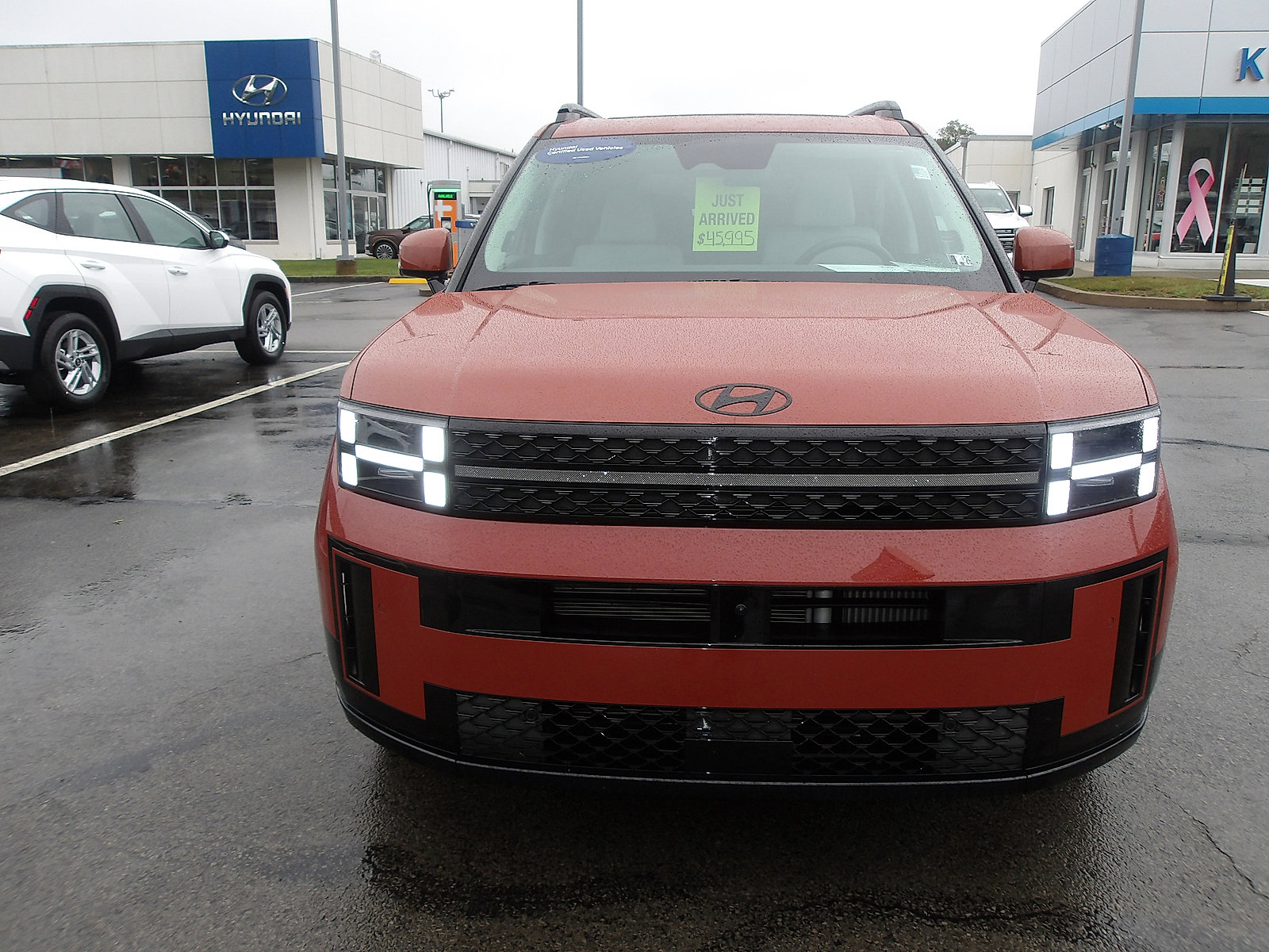 Used 2025 Hyundai Santa Fe Calligraphy image 2