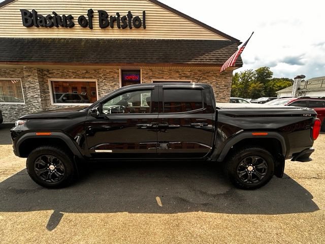 Used 2023 GMC Canyon Elevation w/ Convenience Package AWD/4WD image 4