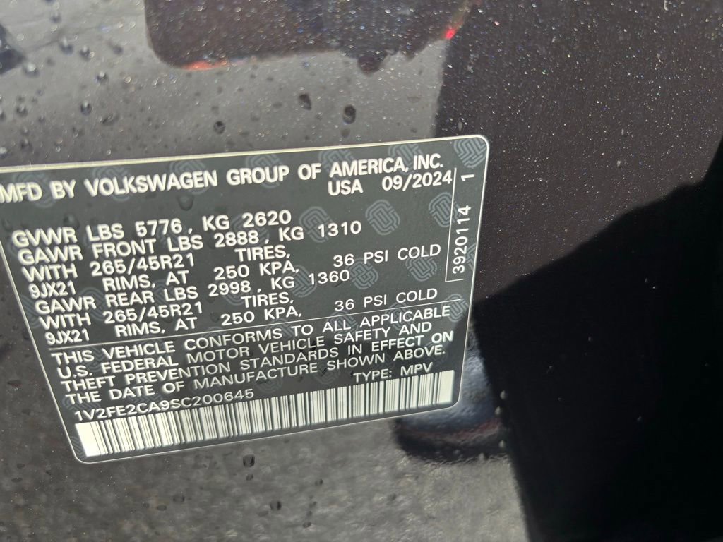 Used 2025 Volkswagen Atlas Cross Sport SEL Premium R-Line AWD/4WD image 14