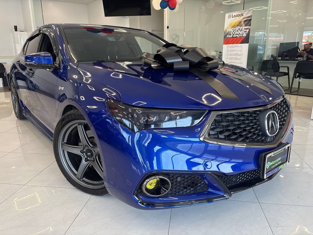 Used 2018 Acura TLX V6 w/ Technology & A-SPEC Pkg FWD image 3