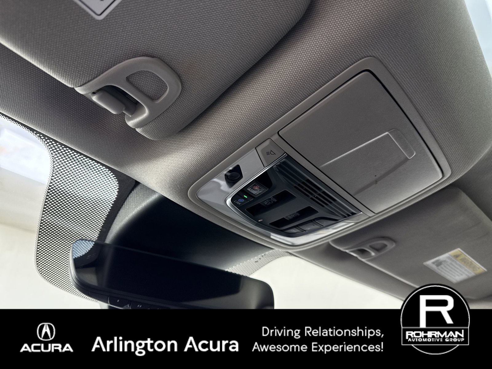 Certified 2024 Acura MDX w/ Technology Package AWD/4WD image 11