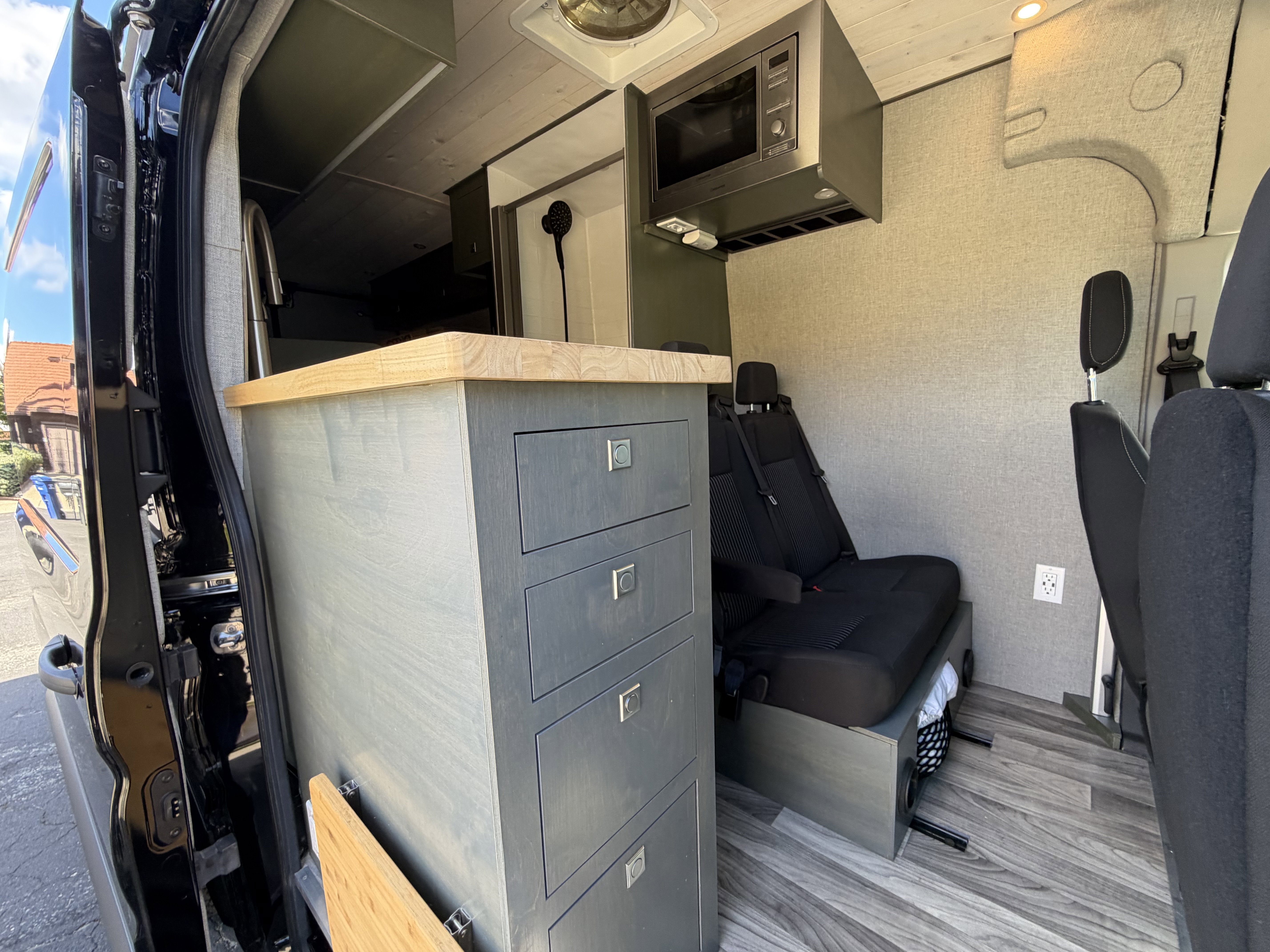 Used 2021 Ford Transit 250 148 High Roof Extended AWD image 25