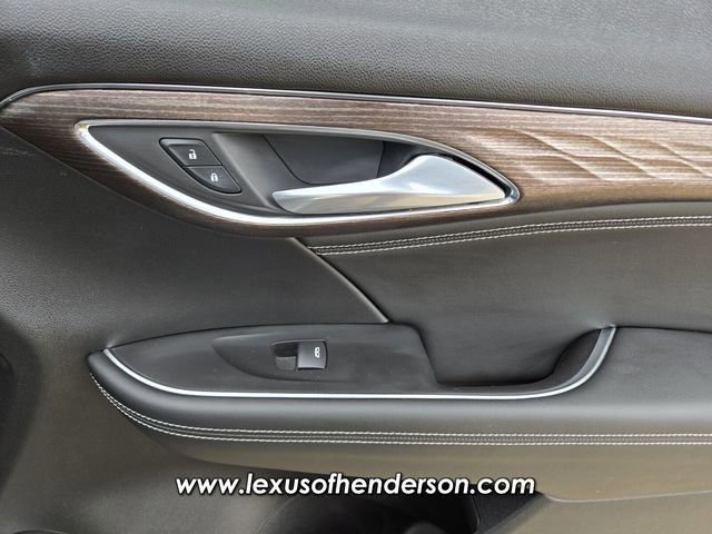 Used 2022 Buick Envision Avenir w/ Safety Package FWD image 19